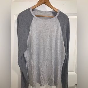 Large long sleeve Lululemon